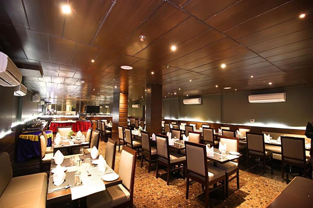 Hotel Aravali Heights Alwar Exterior photo